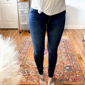 ASHLEY MASON | High Rise Medium Wash Skinny Jean